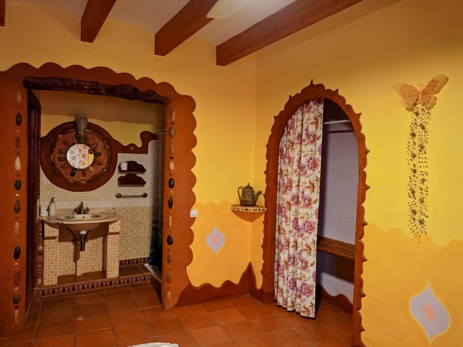 Habitación Dorada 6