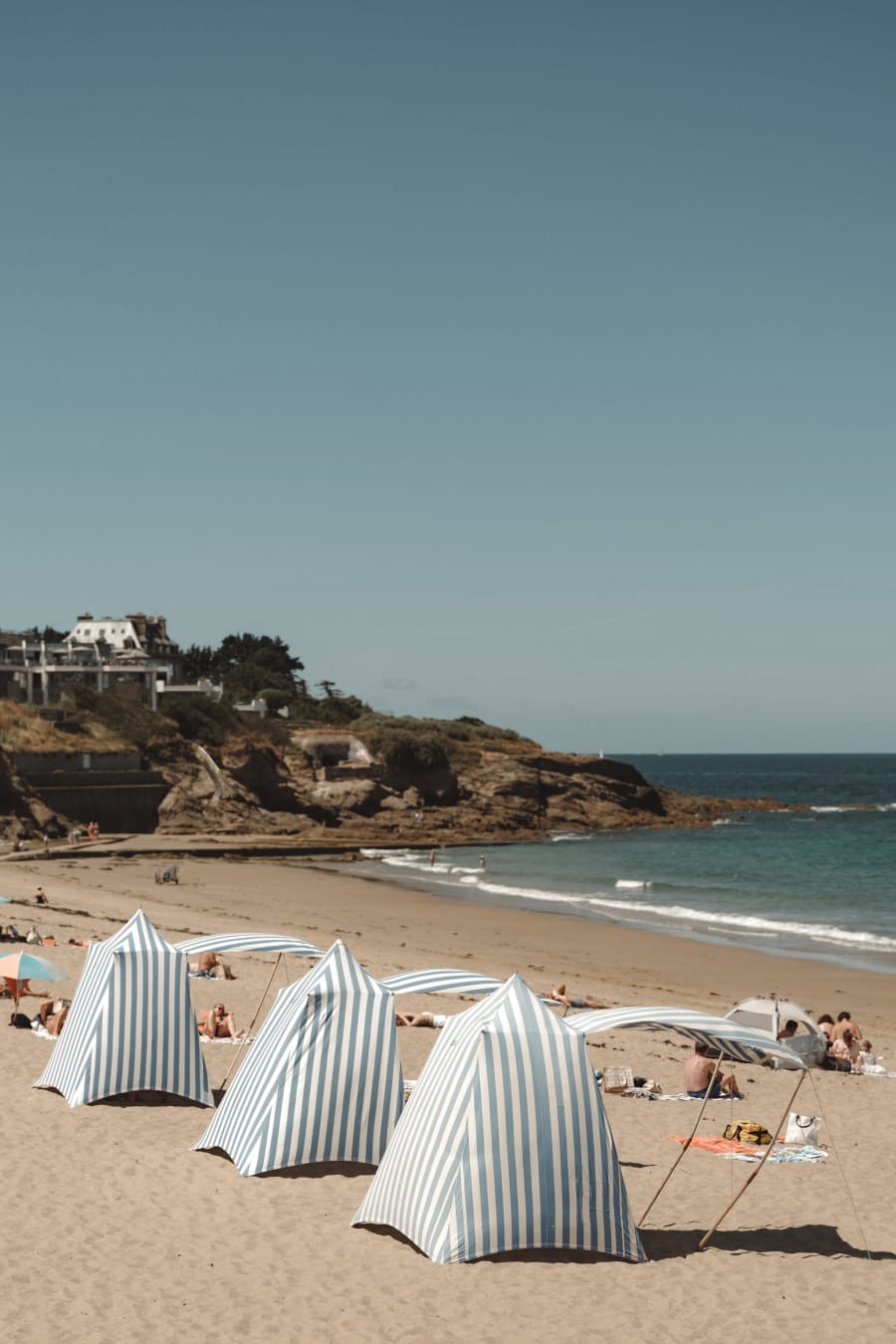 Plage de Saint-Énogat vue large