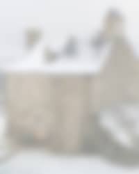 manoir, breton, tourelle, neige, hiver, bretagne, kervennec, kerveneg, domaine, chambre d'hôtes, 16e siècle