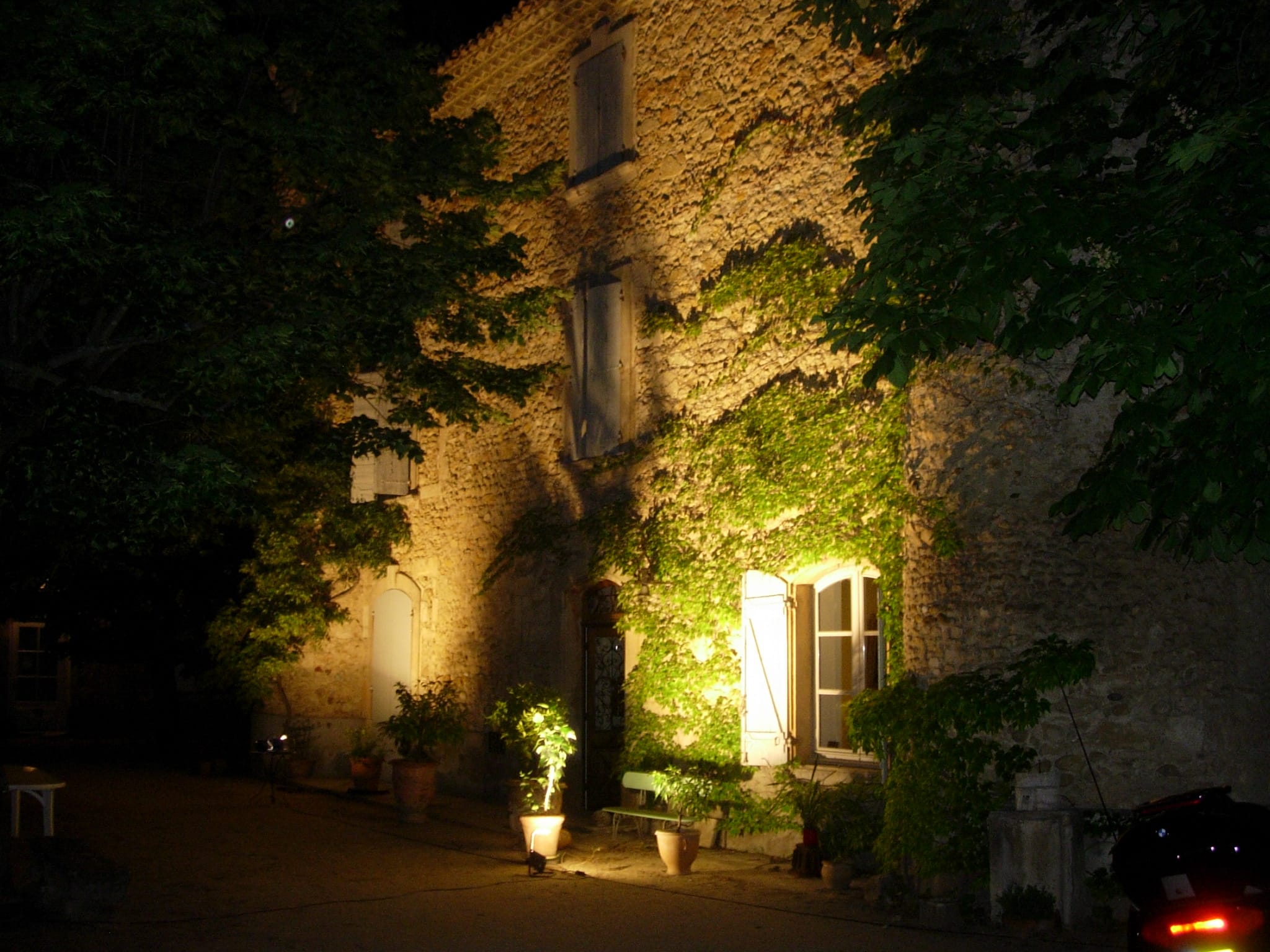 Piscine du Domaine de Lamartine avec transats