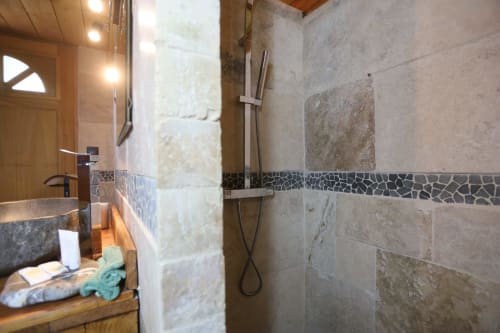 Location chalet 2 personnes - Calanques de Cassis | Chambres d'hôtes et gîtes Le Leaou