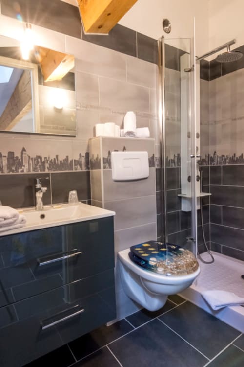 Les Jardins de l'Ermitage - Reservierung für 4 Personen mit Dusche - Provence