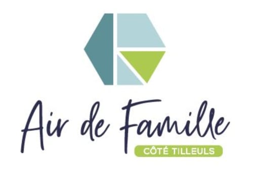 Logo Un Air de Famille - Gîte Côté Tilleuls à Vittel, France