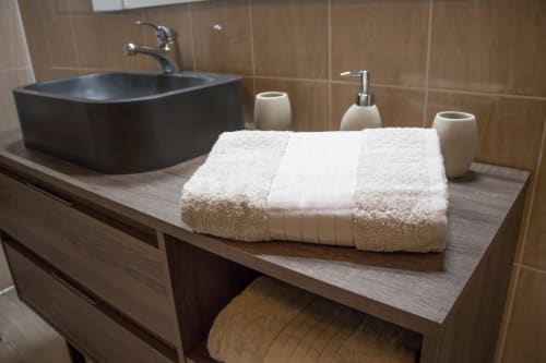 room with bathroom, arièe, occitanie