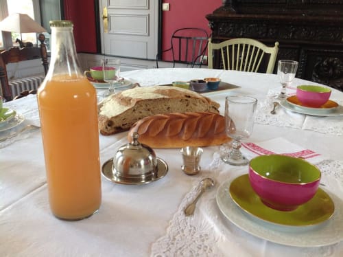 pain bio et jus de pomme maison