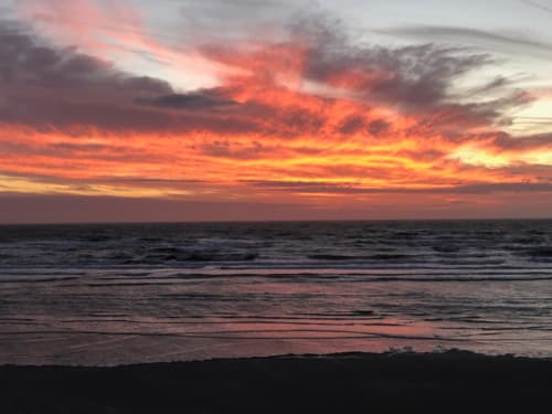 Coucher de soleil spectaculaire sur l'océan à Quend Plage, près de la Maison d'hôtes La Tour Blanche, Forest-Montiers, France
