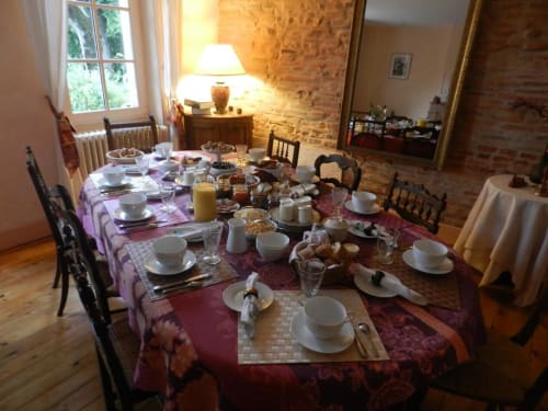 petit-déjeuner Les Douves