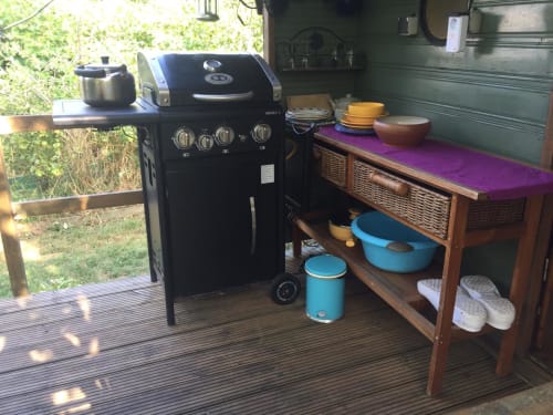 La cuisine extérieur de la chambre du jardin