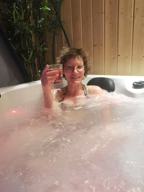 moment détente dans le jacuzzi