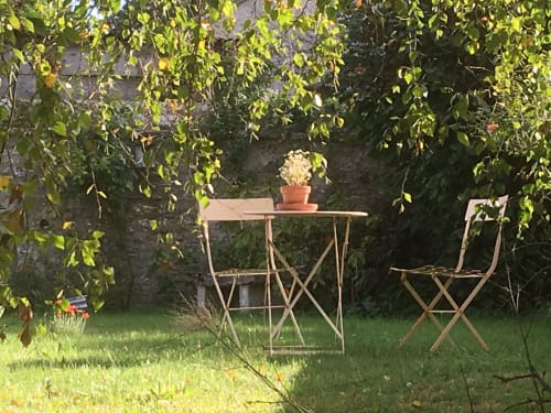 tête à tête dans le jardin