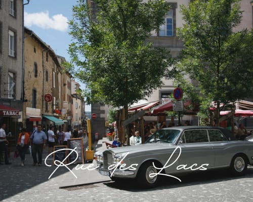 Rue des lacs Cantal