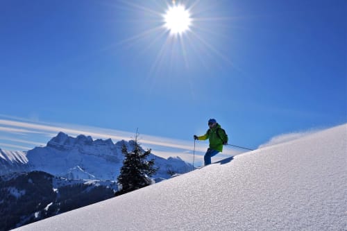 Skier, winter, snow, Portes-du-Soleil, the seven Dents-du-Midi peaks.