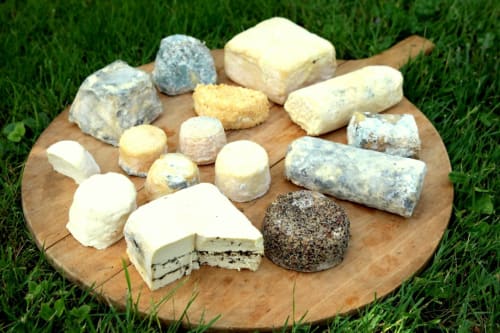 The organic goat cheese platter from the producer of Girolles