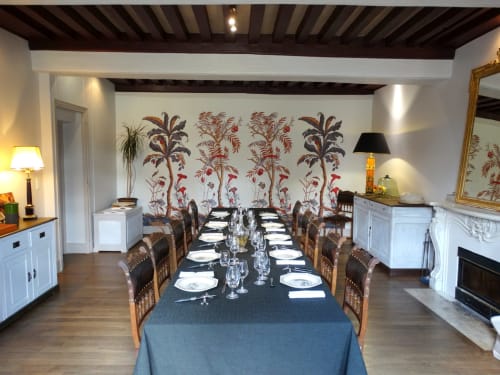The large dining room table is set up - B&B Girolles les Forges
