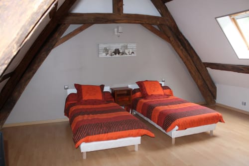 Lits jumeaux. Chambre Terracotta. Domaine de la Touche. Chambres d'hôtes. Table d'hôtes. Mosnay. Indre.