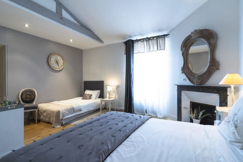chambre-d-hote-la-maison-de-marc-poitiers-grey-room-15