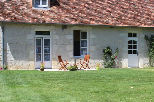 Terrasse. Chambre Frédéric Chopin. Domaine de la Touche. Chambres d'hôtes. Table d'hôtes. Mosnay. Indre.