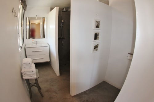 Salle de bain Duplex Le Fort. Les Digues Vauban. Chambres d'hôtes. Ciboure. Saint Jean de Luz.