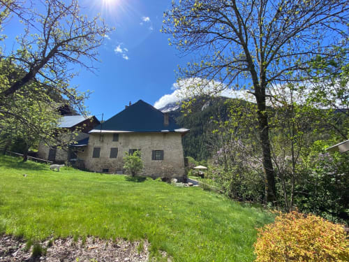Jardin,verdure,calme,silence,ciel bleu,montagne,lac,riviere,plein air,loisir,sport,tranquilité, Maison d'hôtes,hotel,hôtels,location,gites,meublé tourisme,chambre d'hote de charme,chambre,suite, chambres d'hôtes barcelonnette, chambres d'hôtes jausiers, chambres d'hôtes le sauze, chambre d'hôtes praloup, chambre d'hôtes méolans-revel,chambres d'hôtes saint paul sur ubaye, chambres d'hôtes saint pons, chambres d'hôtes ubaye serre poncon, chambres d'hôtes serre ponçon. 