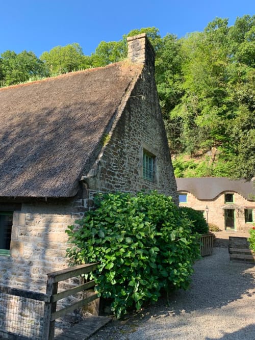 Façade. Moulin de Kerdavid. Gîtes. Pluvigner. Morbihan.