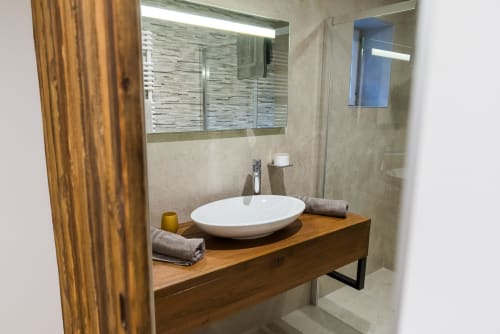 Badezimmer. Doppelzimmer. Les Jardins de Madeleine. Gästehaus. Bernardvillé. Elsass