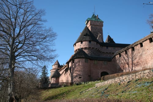 Château du Haut-Koenisbourg. Les Jardins de Madeleine. Maison d'hôtes. Bernardvillé. Alsace.