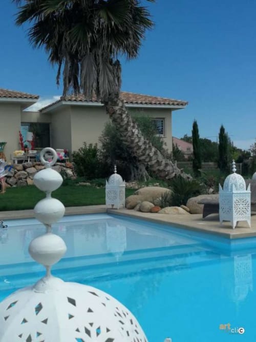 Swimming pool. Esprit du Sud. Escapades Lointaines. Bed and breakfast. Perpignan.