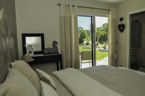 bed. Escapades Lointaines. Bed and breakfast. Perpignan.