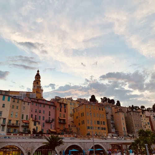 Menton city. La Fabrique à poupées. Guest house. Menton.
