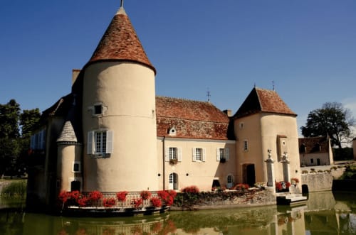 vila d'argenton. Domaine de la Touche. Chambres d'hôtes. Table d'hôtes. Mosnay. Indre.