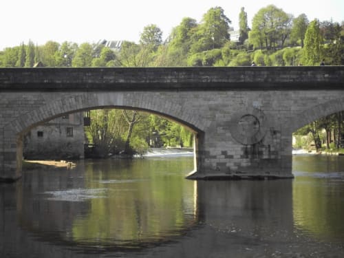 pont. Domaine de la Touche. Chambres d'hôtes. Table d'hôtes. Mosnay. Indre.
