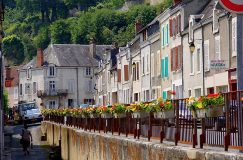 rue villa d'argenton. Domaine de la Touche. Chambres d'hôtes. Table d'hôtes. Mosnay. Indre.