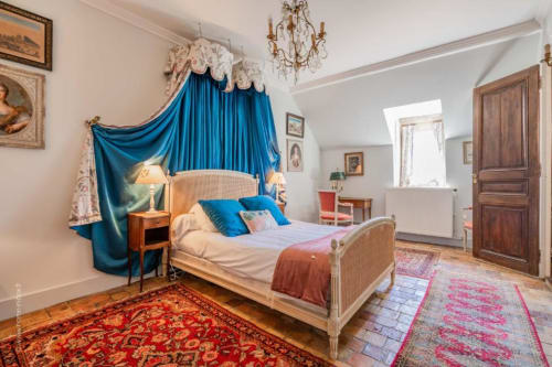 chambre - églantine - lit double - château de denonville 