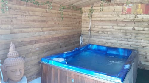 jacuzzi - prehistogite