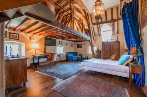 chambre colombe - lits double - mezzanine- château de denonville