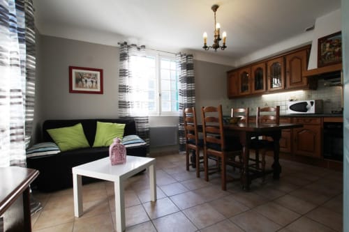 Pièce à vivre. gîte. Moulin Urketa. Chambres d'hôtes et gîte. Ayherre. Pays Basque.