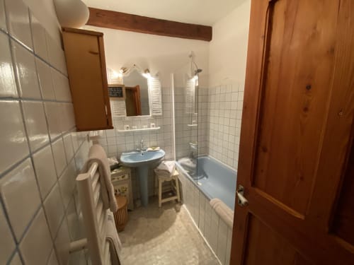 Chambres d'hôtes/Maison d'hôtes/hôtels/au pied de lou riouclar /hôtel spa