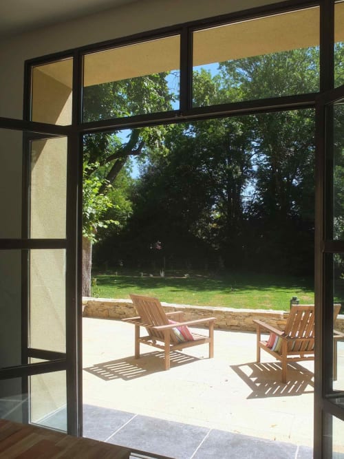 window. The Intendant Pavilion. Domaine de Montlaur. Charming gites. Cathare country. Marianne Niermans.