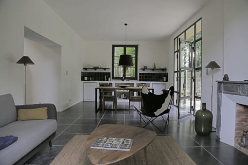  kitchen. The Intendant Pavilion. Domaine de Montlaur. Charming gites. Cathare country. Marianne Niermans.