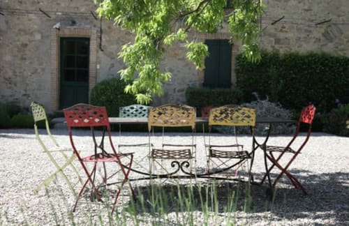 the cottage. garden. Domaine de Montlaur. Charming gites. Cathar country. Marianne Niermans.
