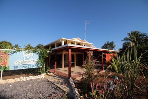 La propriété. Les Gîtes de l'Union. Locations d'appartements et chambres. Guadeloupe.