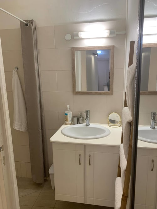 Salle de bain. Corossol. Locastudio. Locations Appartements. Guadeloupe. 