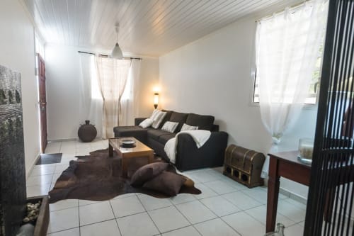 Salon. Grenadine. Locastudio. Locations Appartements. Guadeloupe. 