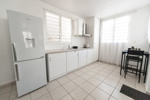 Cuisine. Carambole. Locastudio. Locations Appartements. Guadeloupe.