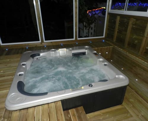 Jacuzzi. Papaye. Locastudio. Locations Appartements. Guadeloupe.