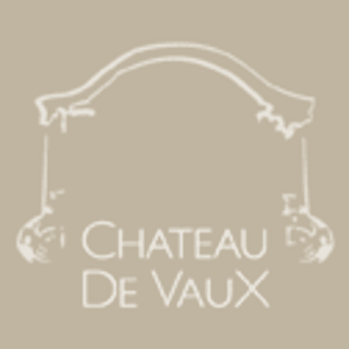 Logo. Château de Vaux. Gîte de charme. Gesnes le Gandelin. Sarthe. 200 km de Paris.