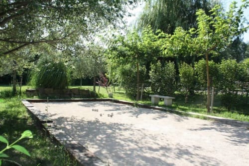 terrain de pétanque du mas des arômes-chambre d'hôtes-gite-Provence-Roussillon
