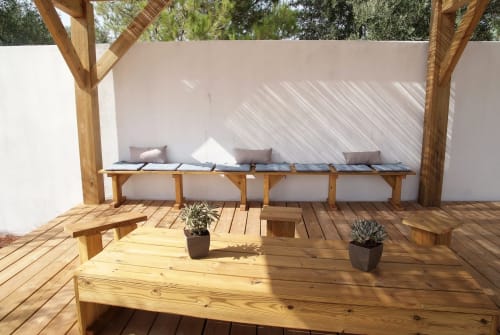 Wooden terrace of 100 m² with large heated swimming pool, villa casa claudina, villa for rent in Loulé in the Algarve. Portugal.