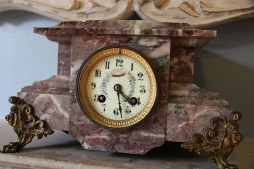 Marble clock