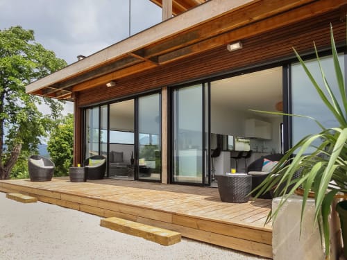 terrasse avec vue sur la vallée - sud - digne-les-bains en Provence - vacances et séjour - location d'appartement - chambre - studio